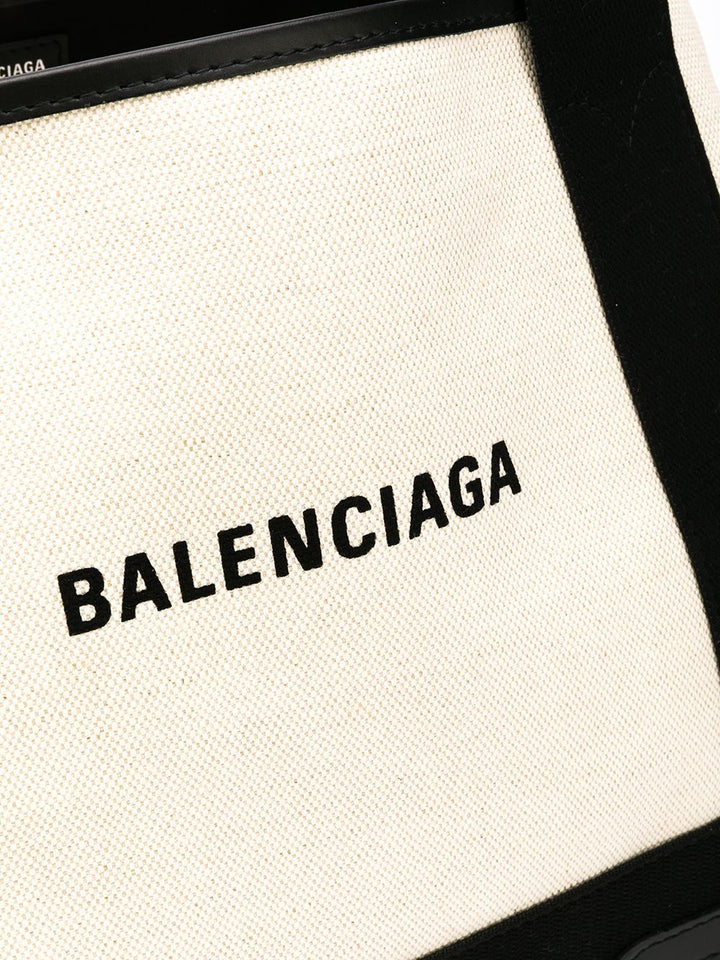 Balenciaga 包..白色
