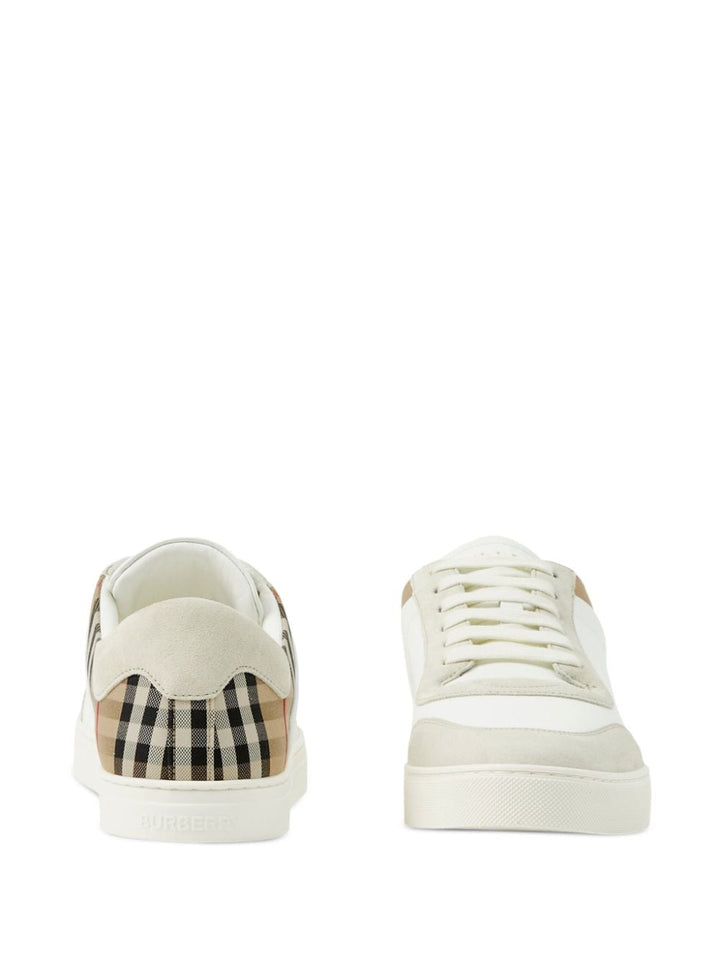 Burberry 白色運動鞋