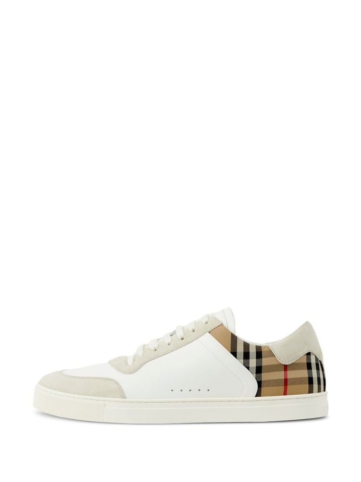 Burberry 白色運動鞋