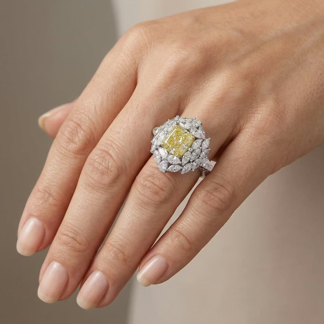 LEIBISH 2.14ct Fancy Green Yellow Cushion Diamond Ring