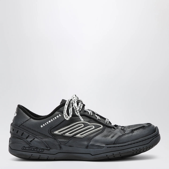 Balenciaga - Hamptons Worn-Out black sneakers