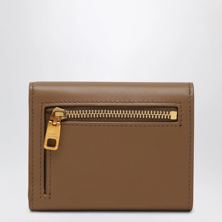 Dolce&amp;Gabbana - Plongé calfskin wallet in caramel