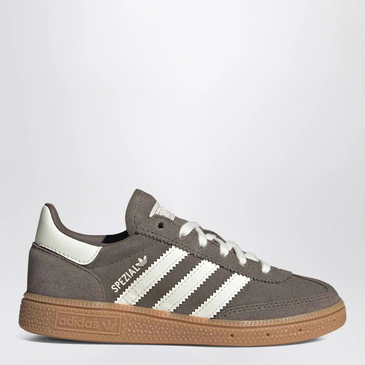 adidas Originals - adidas Handball Spezial sneakers in brown and white Brand 28