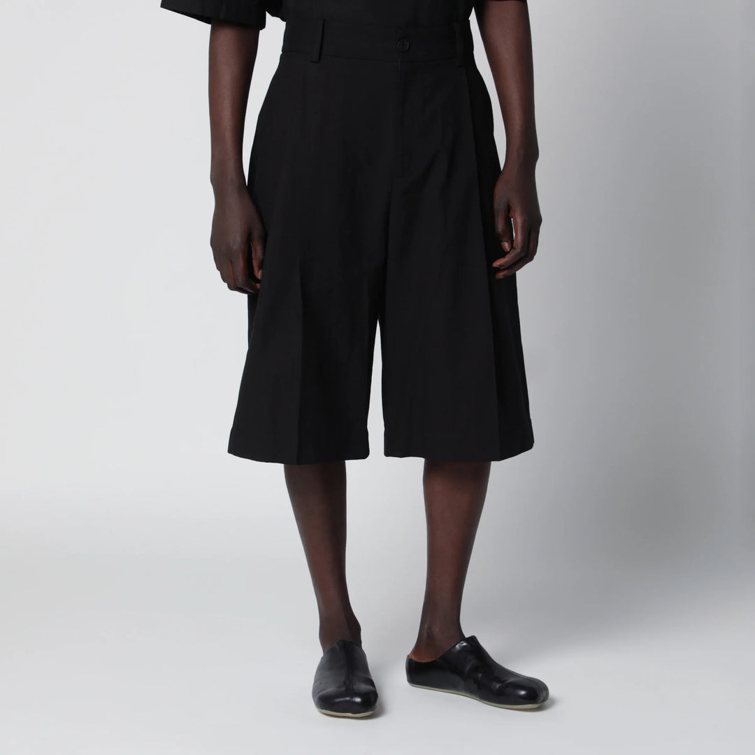 STUDIO NICHOLSON - Fowld shorts in cotton blend black Brand Apparel & Accessories > Clothing > Shorts S