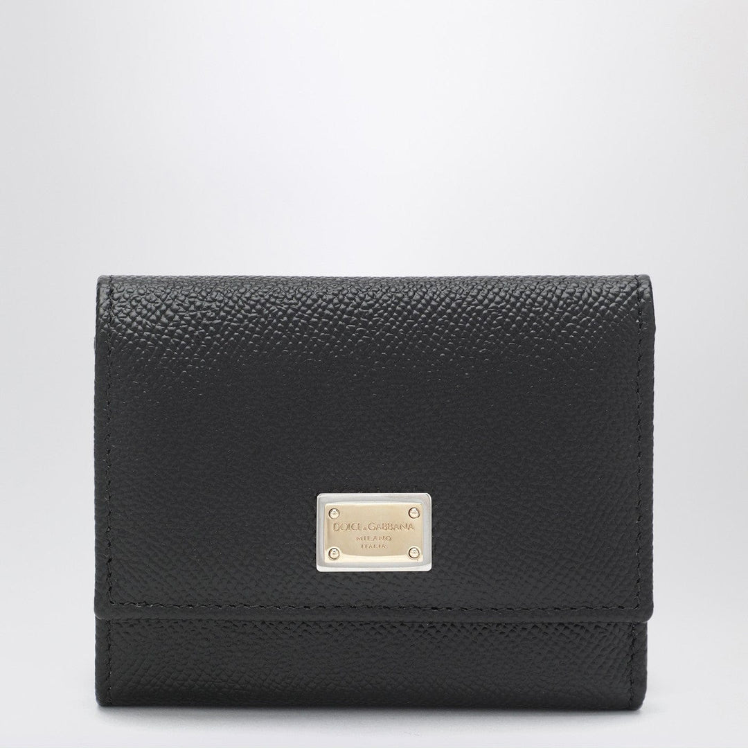 Apparel &amp; Accessories TU Dolce&amp;Gabbana - Black dauphine leather wallet with logo plaque Brand