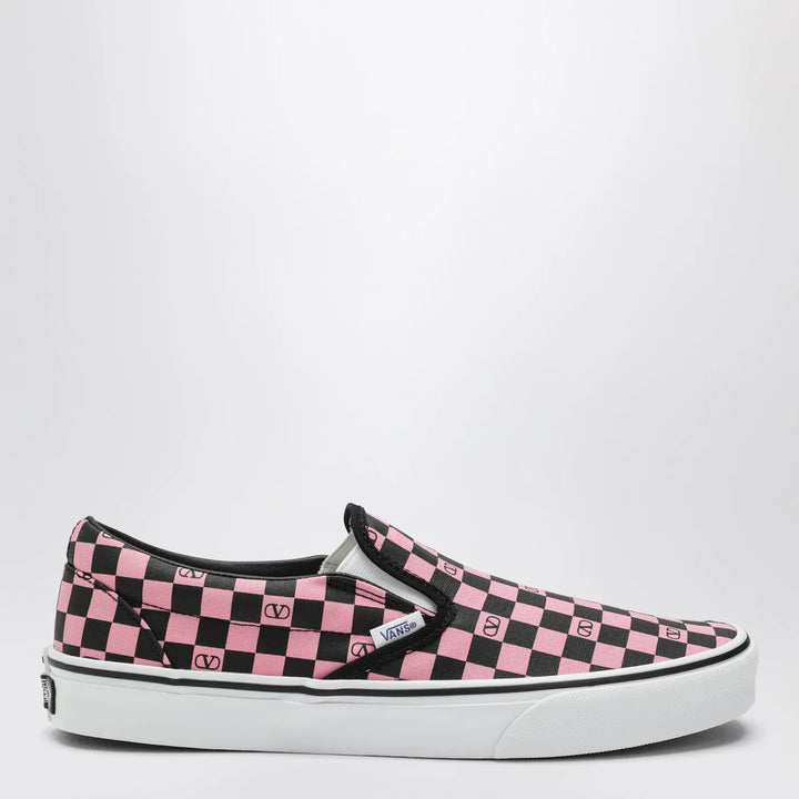 Valentino Garavani X Vans - Slip-On Sneakers orchid pink/black with VLogo Checkerboard print Brand Apparel &amp; Accessories > Shoes 42 IT