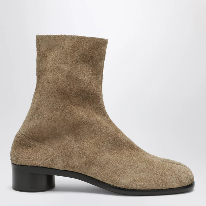 Maison Margiela - Beige suede Tabi ankle boots Brand Boots 40 IT