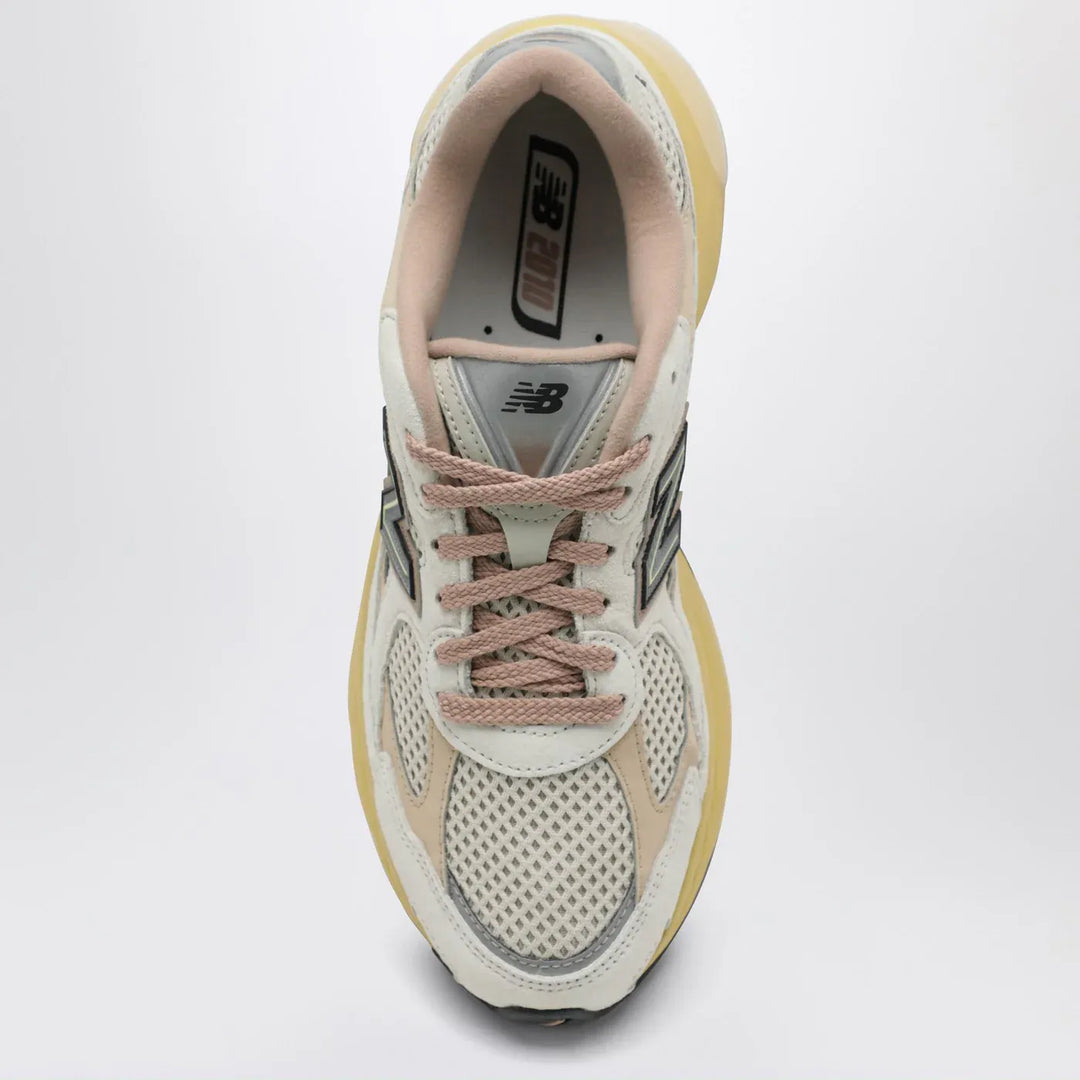 New Balance - 2010 Sneakers in Linen/Desert Clay Brand Shoes