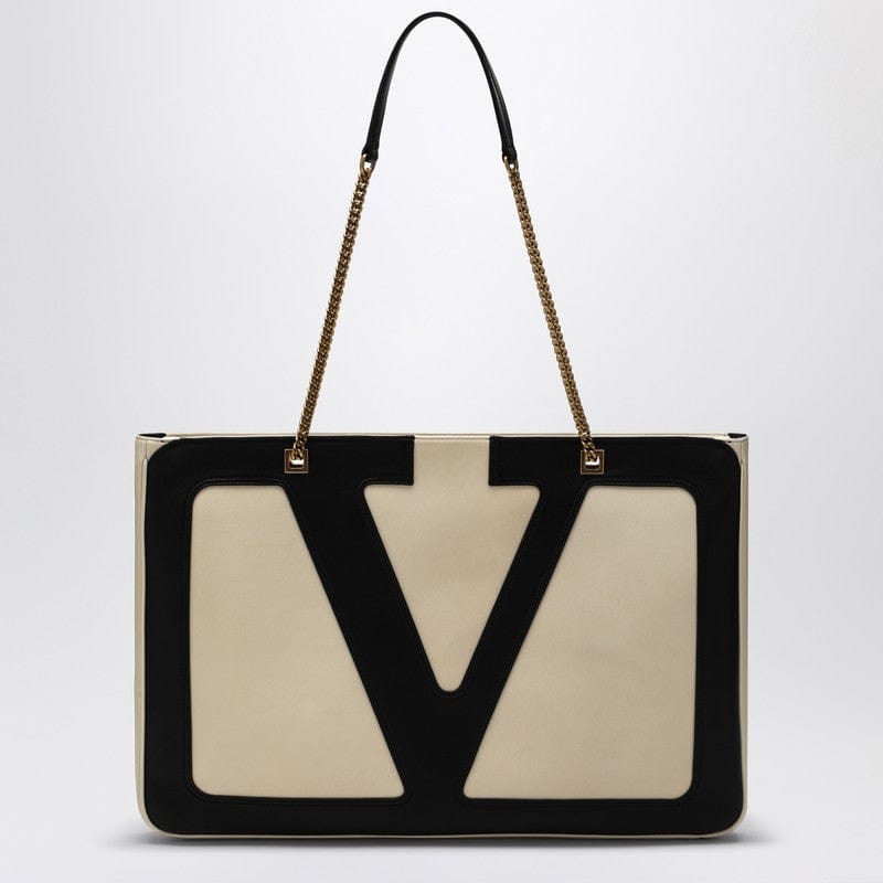 Valentino Garavani Shopper Bag UNI Valentino Garavani Large Viva Superstar bag in butter white/black Valentino Garavani Large Viva Superstar bag in butter white/black Brand